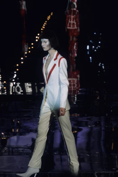 Look 36